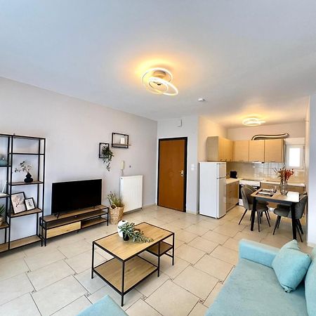 P Deluxe Suites Β4 نيا ميشانيونا المظهر الخارجي الصورة