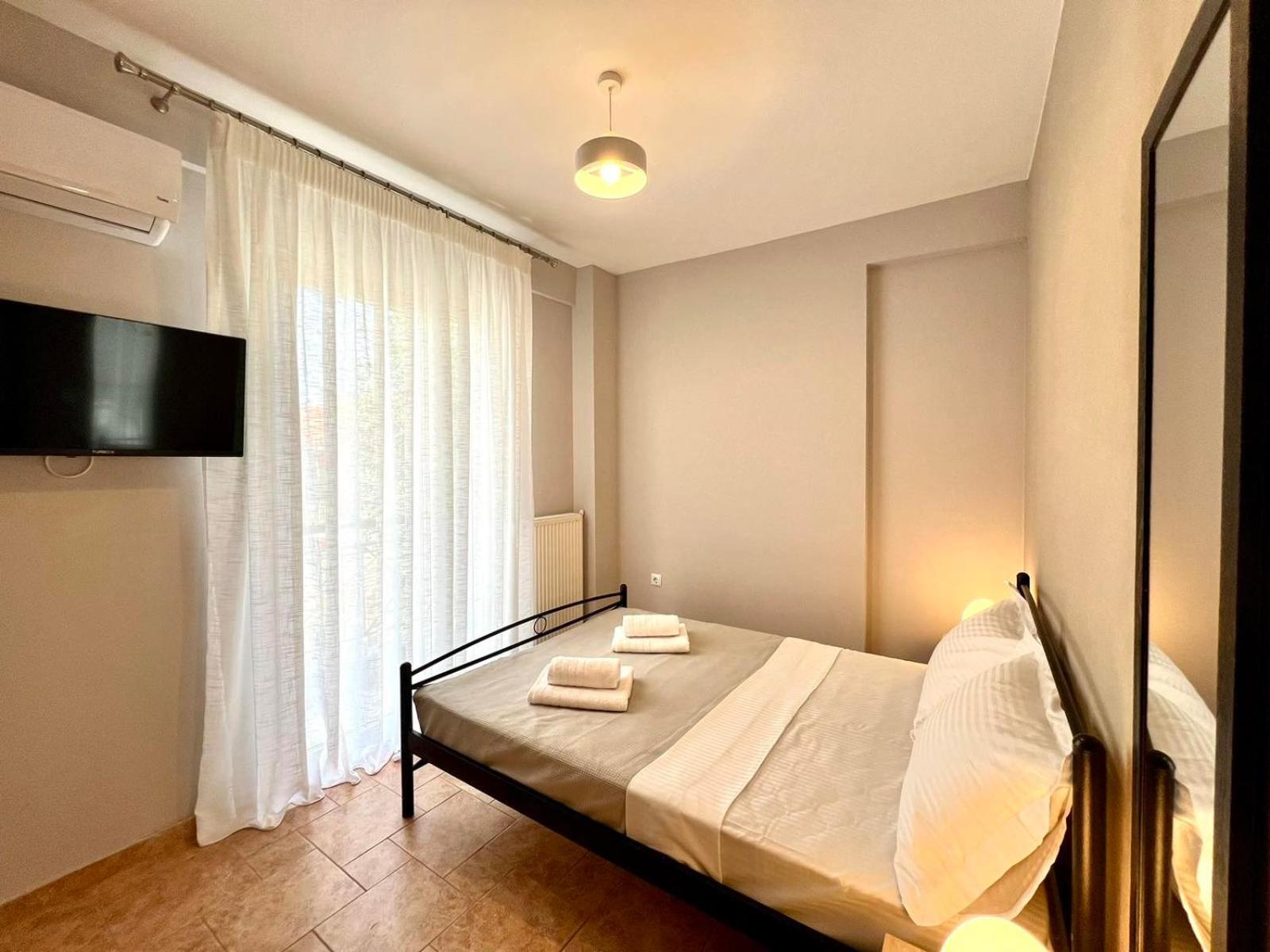 P Deluxe Suites Β4 نيا ميشانيونا المظهر الخارجي الصورة